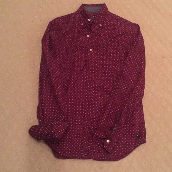 🎉New Year Sale Both Shirts for $45 Vineyard & AE - Picture 7 of 8